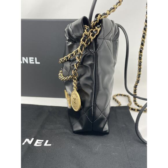 Chanel 22 Mini Bag Black NEW Hobo Tote Shopping Bag - Picture 8 of 14